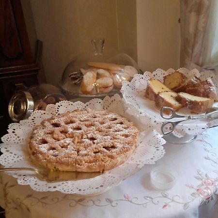 אולביה Bed&Breakfast Chiara מראה חיצוני תמונה