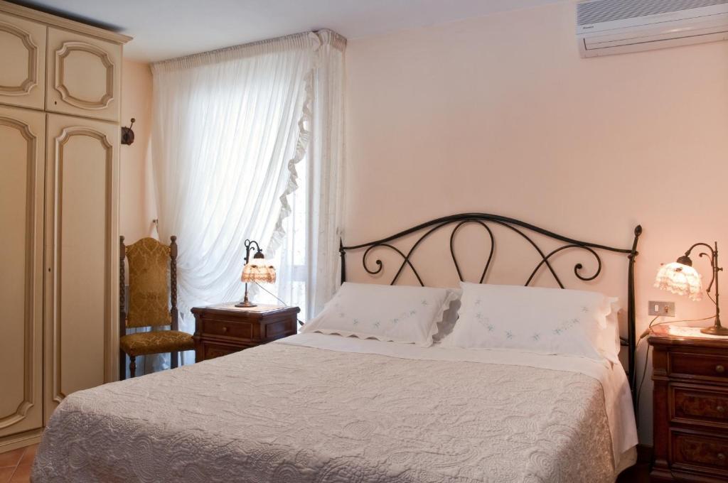 אולביה Bed&Breakfast Chiara חדר תמונה