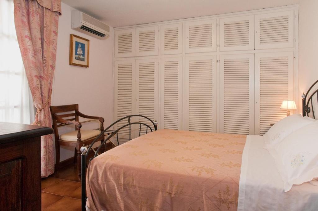 אולביה Bed&Breakfast Chiara חדר תמונה