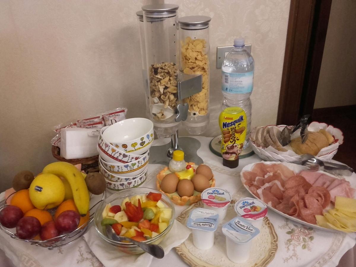 אולביה Bed&Breakfast Chiara מראה חיצוני תמונה